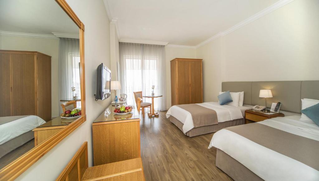 AlQasr Metropole Hotel Amman Esterno foto